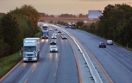 Điều kiện cấp phép lưu thông cho xe nước ngoài tại Việt Nam