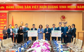 Vinachem cam kết tài trợ toàn bộ hóa chất khử khuẩn và xử lý nguồn nước sau mưa lũ cho các tỉnh miền Trung, Tây Nguyên