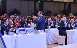 Thủ tướng dự các hoạt động tâm điểm tại Diễn đàn Kinh tế mùa Thu