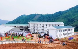 Đồng loạt khởi công 9 trường nội trú: Bước ngoặt giáo dục vùng biên Nghệ An