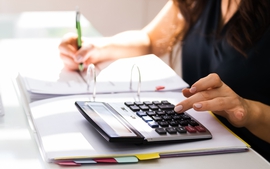 Có được khấu trừ thuế GTGT khi biếu tặng hàng hóa?