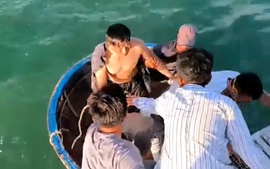 Cả 3 ngư dân mất tích ở biển Lý Sơn đã được cứu