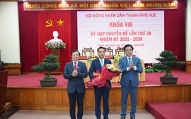 Phê chuẩn kết quả bầu, miễn nhiệm chức vụ Phó Chủ tịch UBND thành phố Huế
