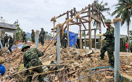 Kết luận của Thủ tướng Chính phủ tại cuộc họp về tiến độ thực hiện “Chiến dịch Quang Trung” thần tốc xây dựng lại, sửa chữa nhà ở cho các hộ dân có nhà ở bị sập đổ, trôi, hư hỏng nặng do bão, lũ vừa qua