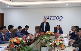 Phó Thủ tướng Thường trực kiểm tra tình hình sản xuất kinh doanh Cảng container Quốc tế Hateco Hải Phòng