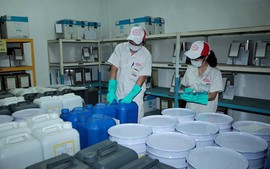 Đối tượng cần xin Giấy phép kinh doanh hóa chất