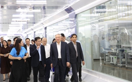 Phó Thủ tướng Thường trực Chính phủ Nguyễn Hòa Bình thăm, kiểm tra một số dự án tại Quảng Ninh