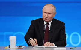 Tổng kết năm 2025: Tổng thống Nga Vladimir Putin đối thoại với người dân và báo chí