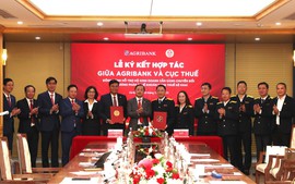 Agribank ‘bắt tay’ ngành Thuế, tăng tốc hỗ trợ hộ kinh doanh chuyển đổi