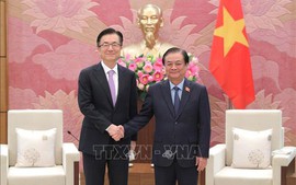 Samsung sẵn sàng hỗ trợ doanh nghiệp Việt Nam tham gia sâu hơn vào chuỗi cung ứng toàn cầu