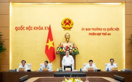 Ủy ban Thường vụ Quốc hội họp phiên thứ 44, chuẩn bị cho Kỳ họp thứ 9 Quốc hội khóa XV