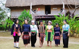 Giữ gìn và phát triển nghệ thuật truyền thống dân tộc giữa đời sống đương đại