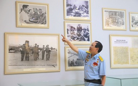 Trận đánh lịch sử bằng không quân ngay giữa Sài Gòn những ngày tháng 4/1975