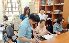 Điều kiện hưởng chính sách nghỉ việc sau sáp nhập đơn vị