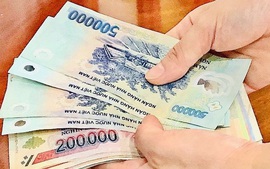 Chế độ tiền thưởng đối với CCVC được quy định thế nào?