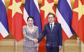 Chủ tịch Quốc hội Trần Thanh Mẫn hội kiến Thủ tướng Thái Lan Paetongtarn Shinawatra