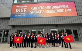 Đoàn học sinh Việt Nam lập kỳ tích tại Hội thi Khoa học kỹ thuật quốc tế Regeneron ISEF 2025