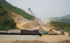 Khẩn trương hoàn thành 20 km đầu tuyến cao tốc Khánh Hòa – Buôn Ma Thuột