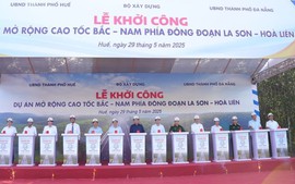 Khởi công mở rộng cao tốc đoạn La Sơn - Hòa Liên, từ 2 làn xe lên 4 làn xe