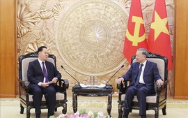 Tổng Bí thư Tô Lâm tiếp Chánh Văn phòng Trung ương Đảng Nhân dân Cách mạng Lào