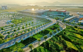 Công trình công – quản trị tư