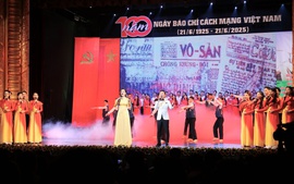 'Tấm lòng son – Ngòi bút sắc': Khúc tráng ca tự hào 100 năm báo chí cách mạng Việt Nam