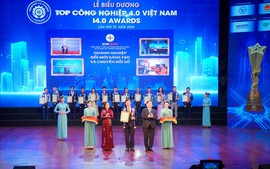 EVNHCMC được vinh danh Top Công nghiệp 4.0 Việt Nam năm 2025