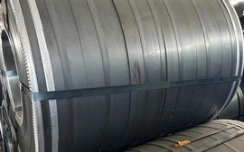 Tăng cường giám sát việc nhập khẩu thép HRC có khổ lớn