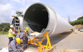 Gỡ nút thắt nhân lực – Mở đường cho ngành điện tái tạo tăng tốc