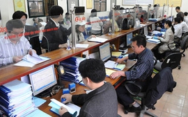 Căn cứ chuyển biên chế cấp huyện để bố trí biên chế cấp xã