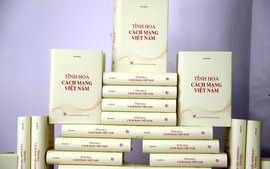Ra mắt cuốn sách ‘Tinh hoa cách mạng Việt Nam’ của nhà báo lão thành Hà Đăng