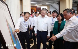 Tổng Bí thư Tô Lâm: Phải chuyển từ tư duy hành chính sang tư duy phục vụ