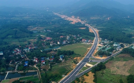 Dự kiến đầu tư hơn 22.000 tỉ đồng mở tuyến cao tốc xuyên núi Tây Bắc