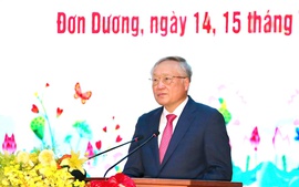 Phó Thủ tướng Thường trực Nguyễn Hòa Bình dự và chỉ đạo Đại hội điểm cấp xã của tỉnh Lâm Đồng