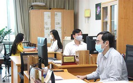 Viên chức có được tuyển vào vị trí công chức cấp xã mới?