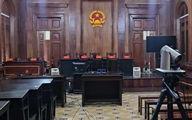 Khởi tố nguyên Phó Chánh án TAND Cấp cao Đà Nẵng nhận hối lộ