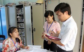 Hai trường hợp làm việc tại hội được hưởng chính sách như công chức