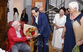 Chủ tịch Quốc hội Trần Thanh Mẫn thăm người bạn Thụy Sĩ có nhiều đóng góp cho ngành y tế Cần Thơ