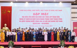 Lãnh đạo Đảng, Nhà nước gặp mặt đại biểu tiêu biểu đại diện các tầng lớp nhân dân