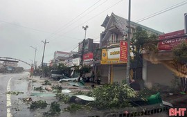 Công điện của Thủ tướng Chính phủ về tập trung khắc phục hậu quả bão số 5 và ứng phó mưa lũ sau bão