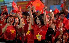 Tặng 100.000 đồng/người cho toàn dân ăn Tết Độc lập