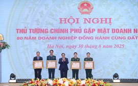 Tập đoàn Viettel đón nhận Huân chương Bảo vệ Tổ quốc hạng Nhất lần thứ hai
