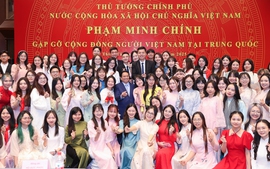 Thủ tướng chia sẻ với kiều bào tại Trung Quốc về không khí, tinh thần Quốc khánh trong nước