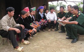 Phổ biến, giáo dục pháp luật phù hợp với từng đối tượng và địa bàn vùng dân tộc thiểu số