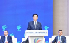 Phó Thủ tướng Mai Văn Chính dự đối thoại bàn tròn với CEO các doanh nghiệp Trung Quốc
