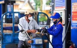 Giá xăng dầu đồng loạt tăng