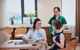 Lớp học đặc biệt: Mô hình bán trú dành cho người cao tuổi