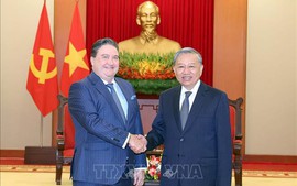 Tổng Bí thư Tô Lâm tiếp Đại sứ Hoa Kỳ Marc Knapper