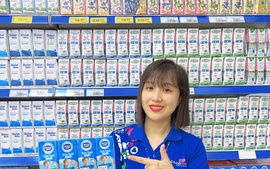 Saigon Co.op tặng hơn 10.000 hộp sữa tiếp năng lượng cho học sinh khai giảng năm học mới