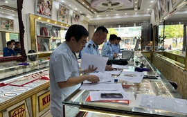 Ngày 9/9/2025 thanh tra việc chấp hành pháp luật của các doanh nghiệp kinh doanh vàng